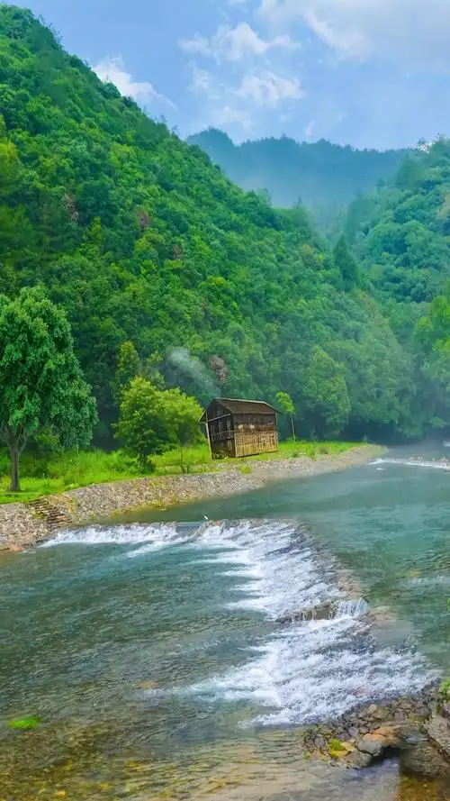 这小河流水你会想起ta吗?#最美风景