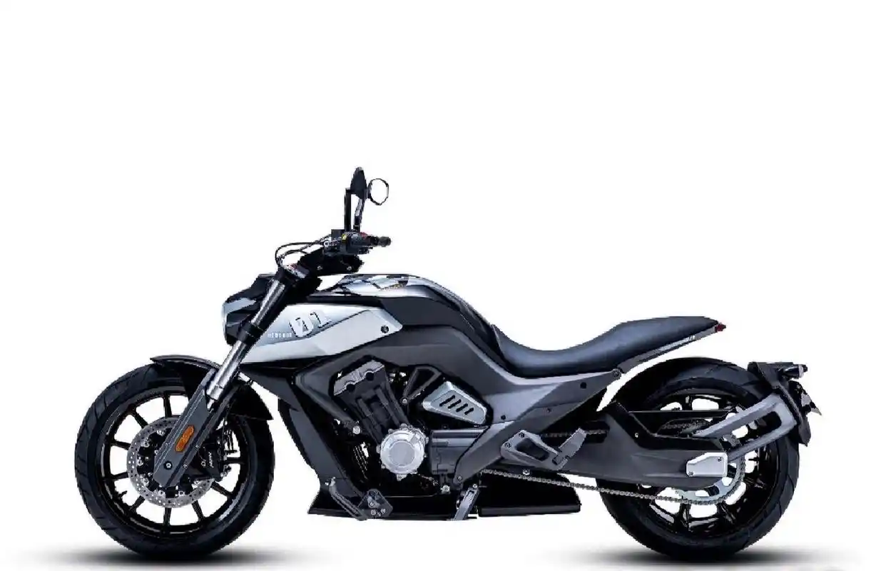 奔达 lfc700 撩 品牌:奔达 价格:45800-46800 车型:巡航太子 年限