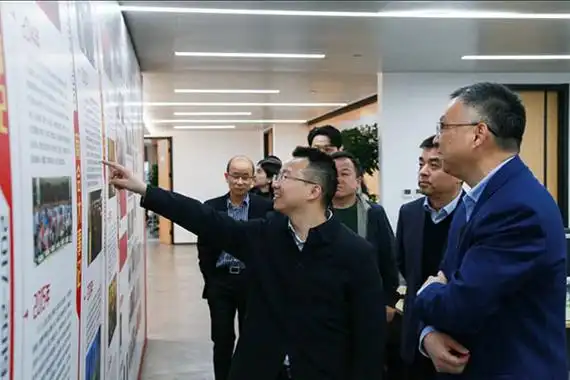 共青城市委副书记,市长刘阳青一行莅临上海市江西商会交流座谈