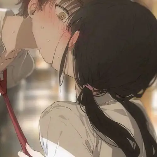 情侣头像一对两张l异地恋要怎么维持才能长久