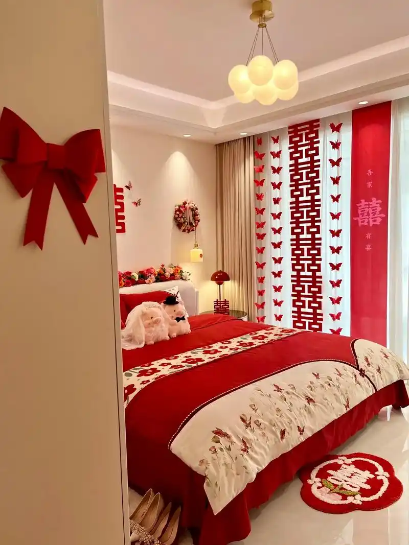 7315和男朋友一起布置的婚房90氛围感满满.