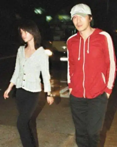 于文凤是周星驰的女友.2010年两人分手