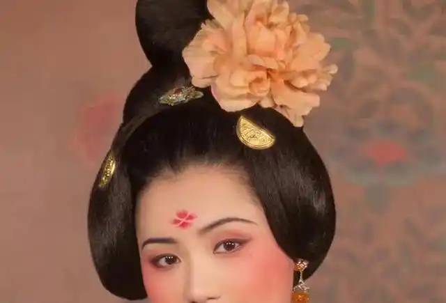 中国古代女子发型变迁史,不同身份对应不同发型 - 古代女子所有发髻