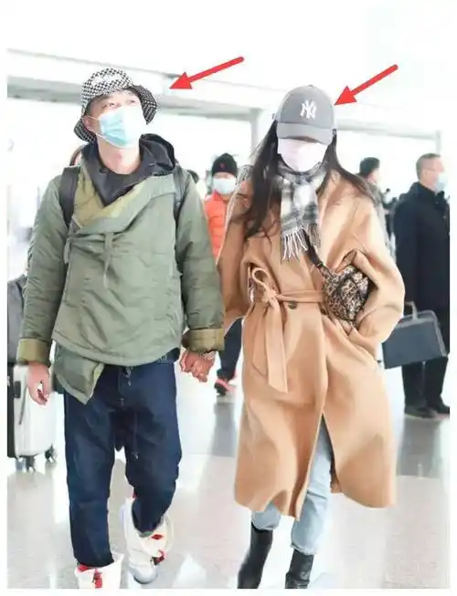 包贝尔包文婧夫妇穿搭圈粉,时尚又有范,回头率高_个性_魅力_明星情侣