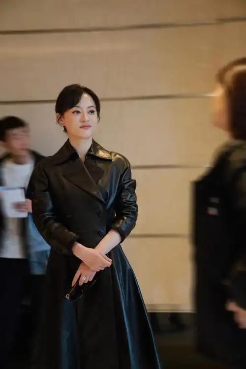 邓超|短发|发型|女强人|女明星_网易订阅