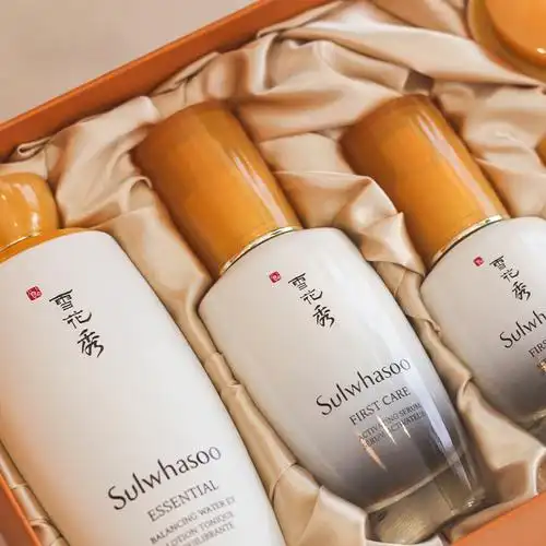 sulwhasoo雪花秀护肤套装礼盒滋阴润燥水乳精华7件套祛黄提亮补水保湿