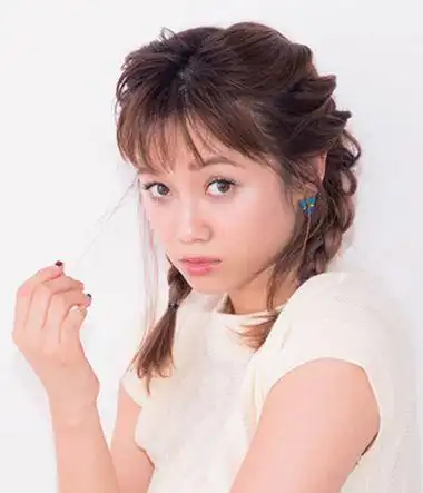 女生短发发型编法 中短发编制发型