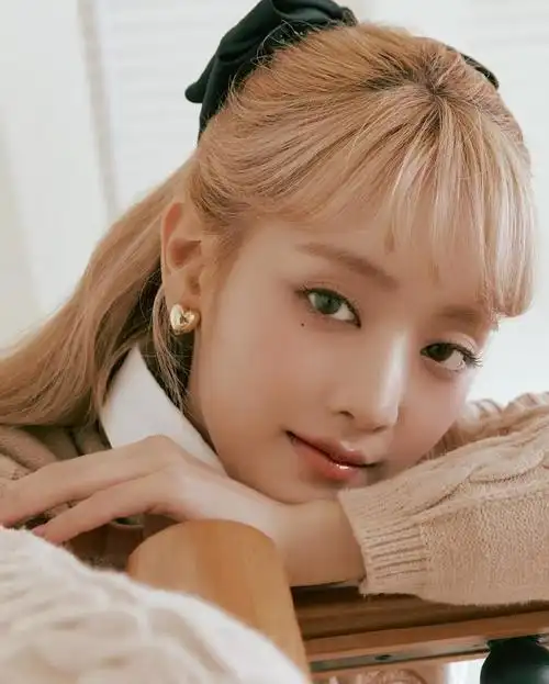 minnie rolarola缪斯##minnie娃曲水印