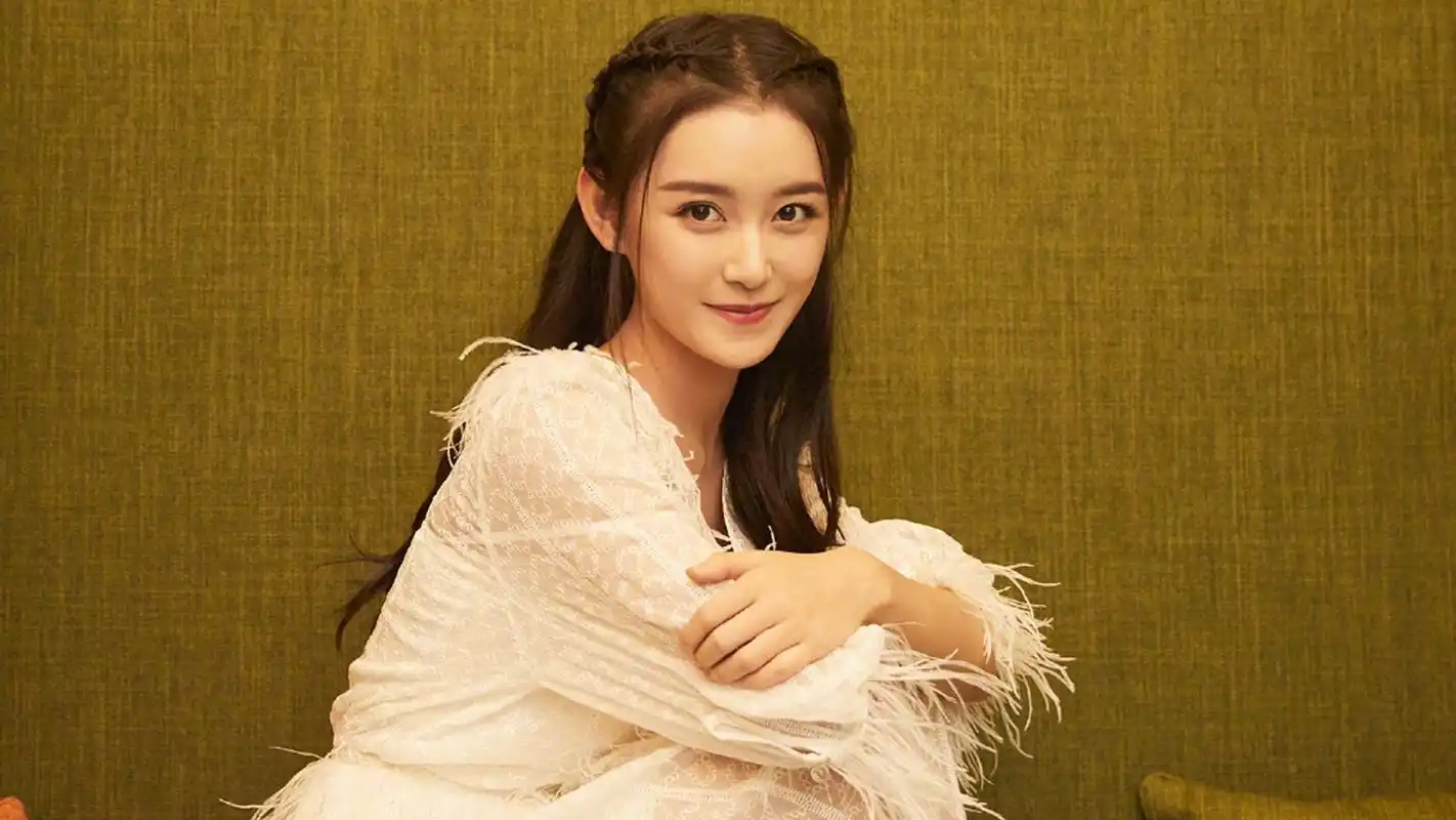 蒋依依 明星 明星风尚壁纸