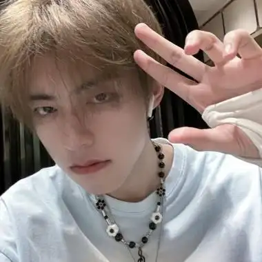 高清帅气男头像普通真实可以拿来网恋,男生头像图片