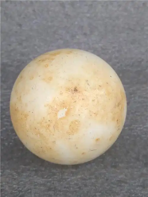 乡下收来一颗舍利子年代不详品相尺寸如图我也没