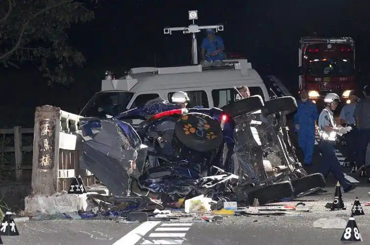 图为事故现场(网页截图)国际在线专稿:据日本《朝日新闻》8月27日报道