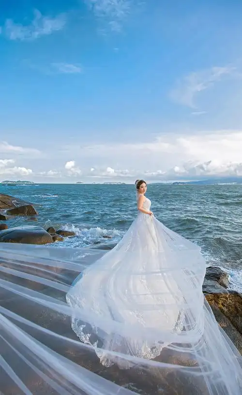 三亚拍婚纱照旅游要多少钱一次 三亚拍婚纱照旅游要多少钱一次呢