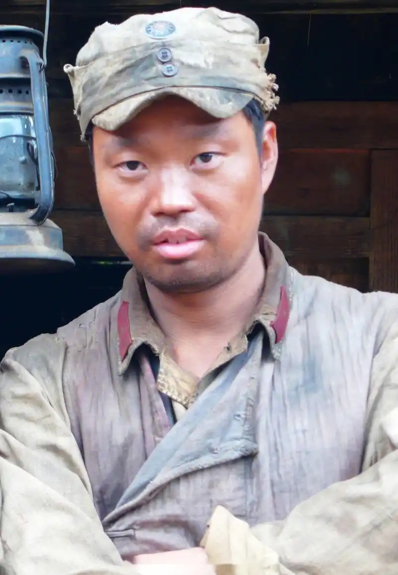 因为,它不仅仅是一部永生难忘的戏,它更是我们这帮生死兄弟的情感结晶