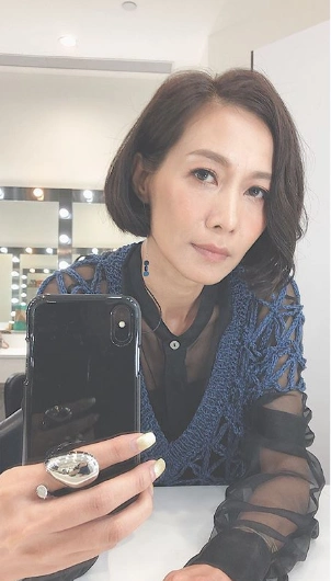 看到赵学而暴瘦的照片,网友纷纷表示心疼,木婉清瘦了那么多,都没有