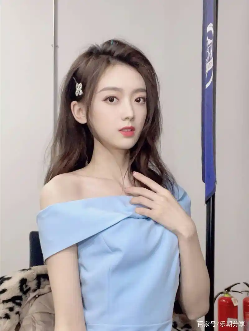 王者荣耀kpl解说 灵儿美图集锦