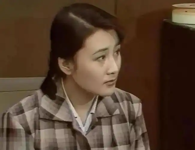 《渴望》一碗面让鲁晓威执着于张凯丽,成就了国民好媳妇