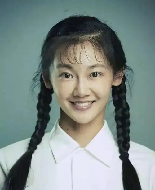 芳华youth-与小说不同,与回忆相似 - qq13334427143的主页