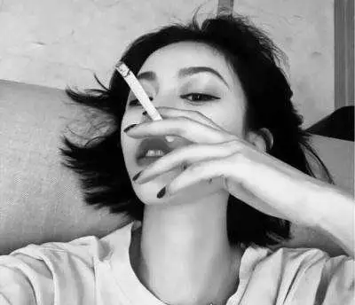 头像女霸气冷酷无情 盘点超霸气酷拽女生头像 - 吐客网