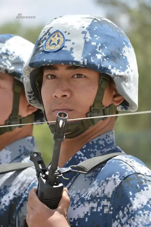 空军受阅方队训练照公开_新浪图片_手机新浪网