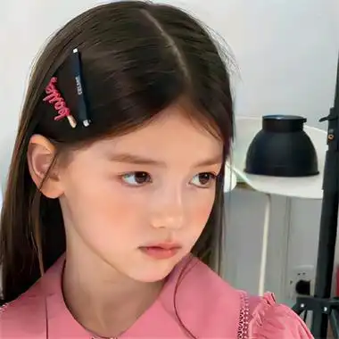 乖巧可爱小女孩头像很呆萌 优质的单纯小女孩头像_女生头像_美头网