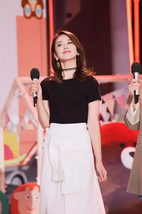 主持演戏又带娃是时候给湖南卫视主持人刘烨来一次实名安利了