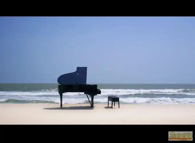 海边白色钢琴桌面壁纸,宽屏,清晰