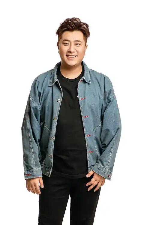 "泰有福"加料《欢乐喜剧人》 泰维 朱天福化身"欢乐制造机"