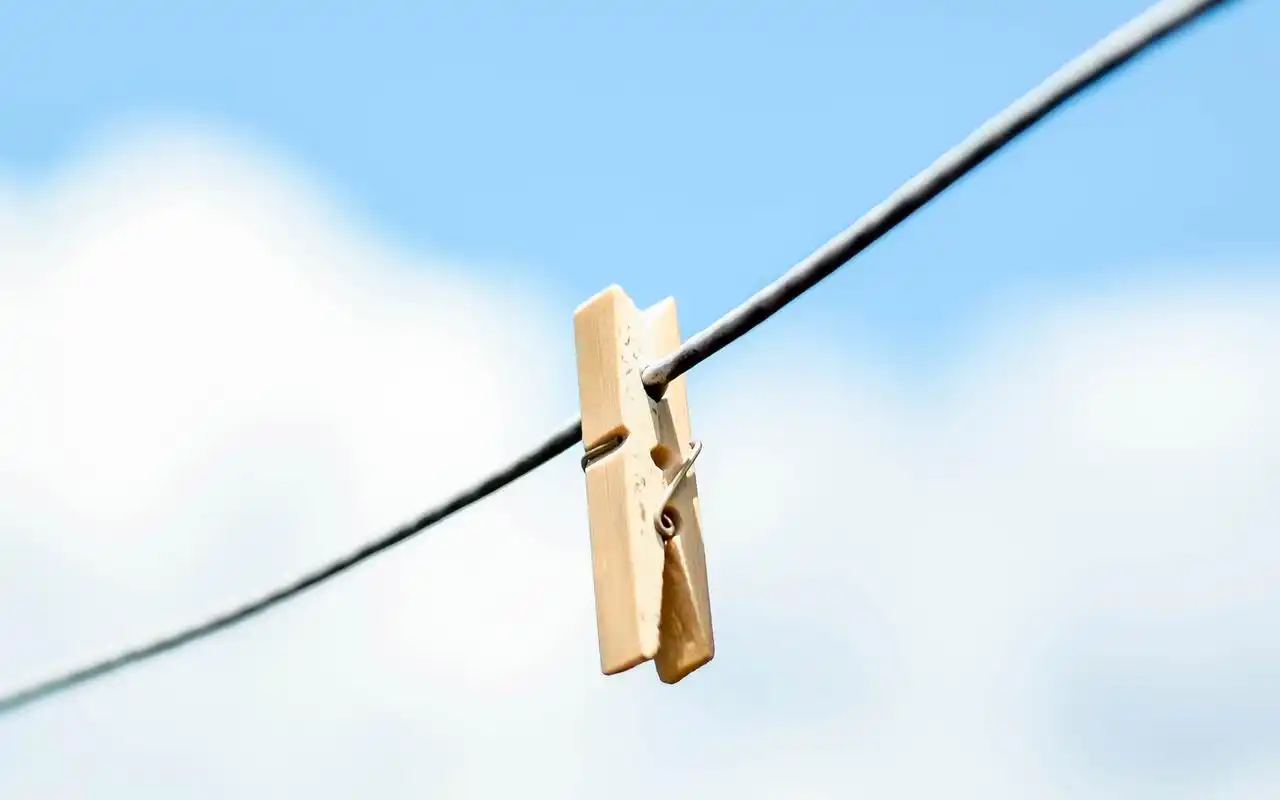 白色小清新简约唯美意境图片桌面壁纸