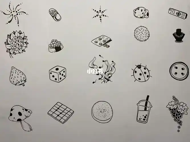 插画  #设计  #作业  #联想设计  #手绘  #点的联想  #三角形联想