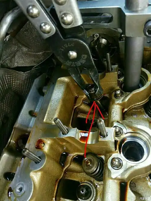 重磅!全国首例!宁波宝马n20免拆缸盖换气门油封 烧机油维修