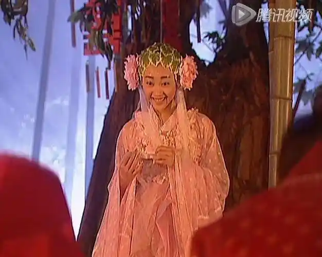 天地传说之鱼美人中,人鱼,蚌精,花仙子7大美女,个个都养眼_鲤鱼_牡丹