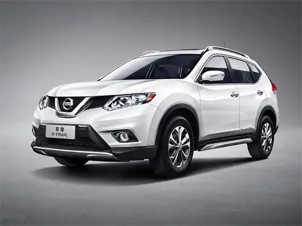 近日编辑在北京4s店了解到日产尼桑奇骏车降价5.