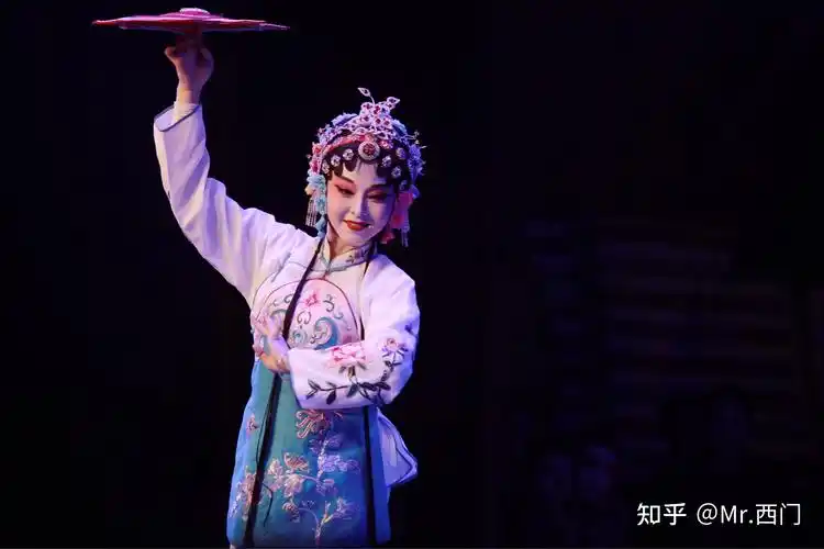 有哪些戏剧惊艳的壁纸