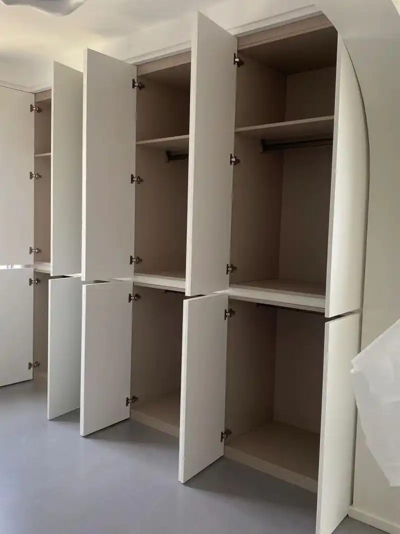 家的一万种可能# #卧室衣柜设计# #全屋定制