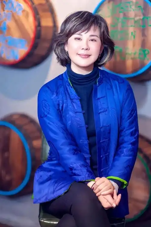 丛珊是一位中国内地影视女演员,1962年出生于中国北京.