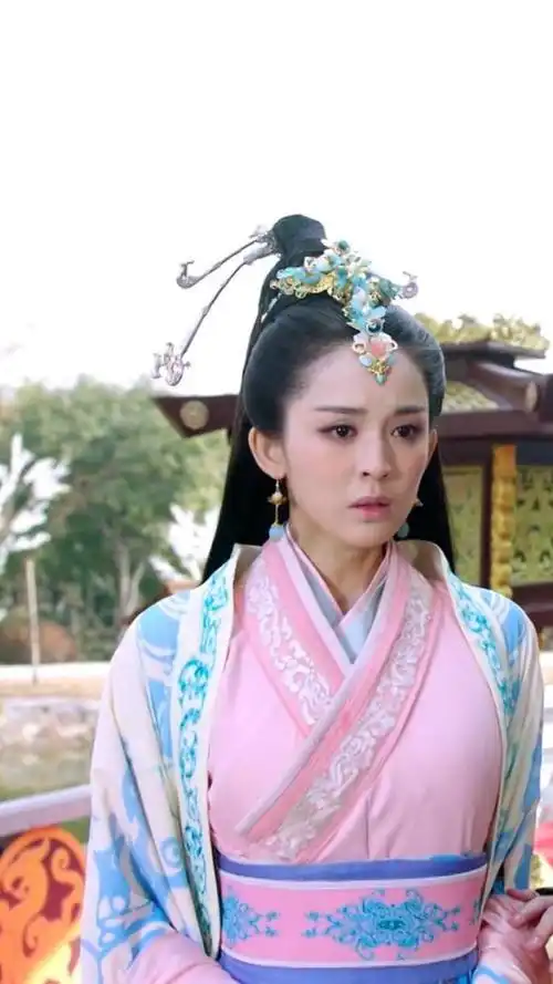 演貂蝉的6大女星刘亦菲像仙女宁静被吐槽陈红最经典