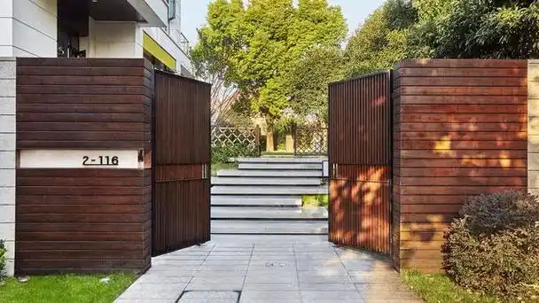 私家庭院入户大门设计