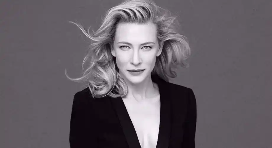 好莱坞顶级女王气场演员,漫威电影已收集3位_蒂尔达·斯文顿_娜塔莉