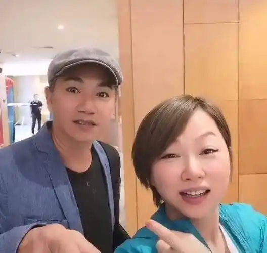 主演现状:陈小春炒古惑仔ip,梁小冰移居上海_韦小宝_角色_马浚伟