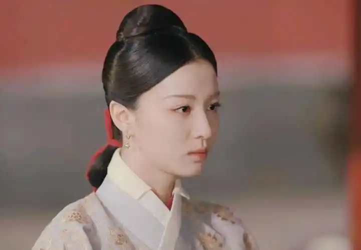 王楚然颜值在线,48岁"晴格格"气质真绝_观众_于正_王艳