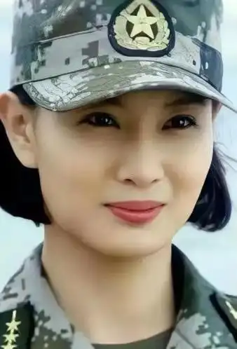 "整容脸"就别演军人了,这几位女演员告诉你,啥才是军人形象