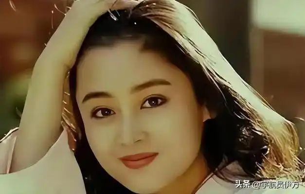 教育科科长,家世显赫的她却给大16岁导演|陈红|貂蝉|陈凯歌_网易订阅