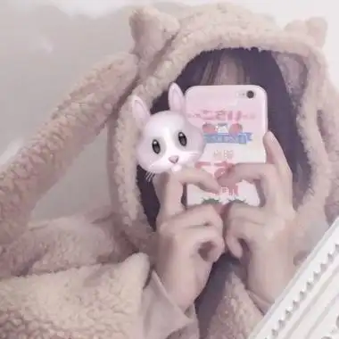 qq头像女生拿手机遮脸高清好看手机遮脸的qq女生头像图片精选