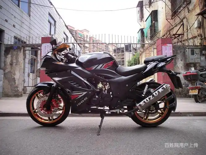 2018年购买r2地平线250cc,正牌证,附带年