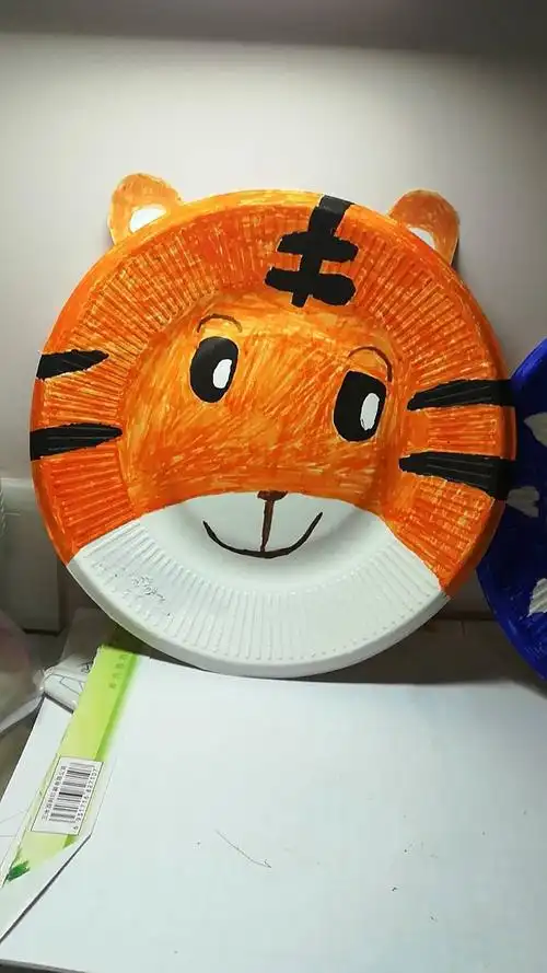 广二外初二(5)班"迎中秋,亲子圆盘绘制"活动