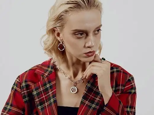 首饰饰品模特摄影_素材网站_图片免费下载-zcool站酷