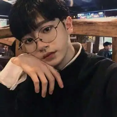 净帅气小清新好看的qq头像男生