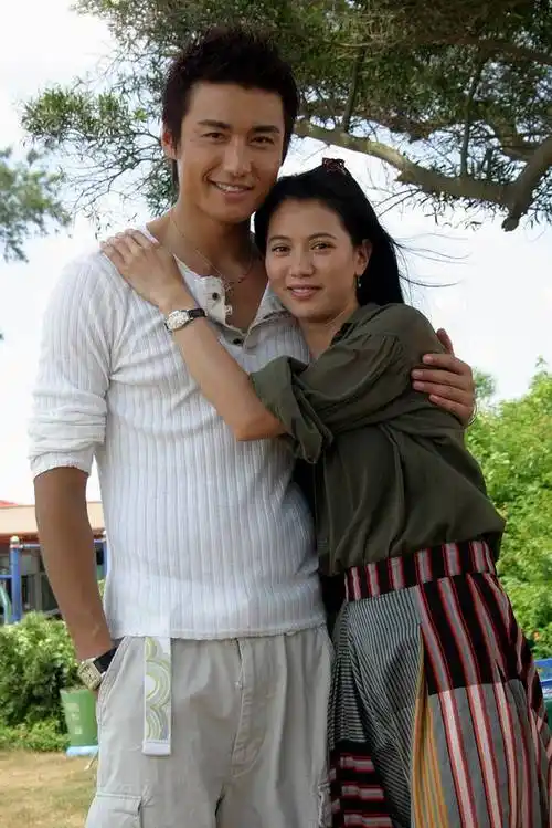 《我家不打烊》让人啼笑是非的感情纠葛_电视剧情_嘻嘻网