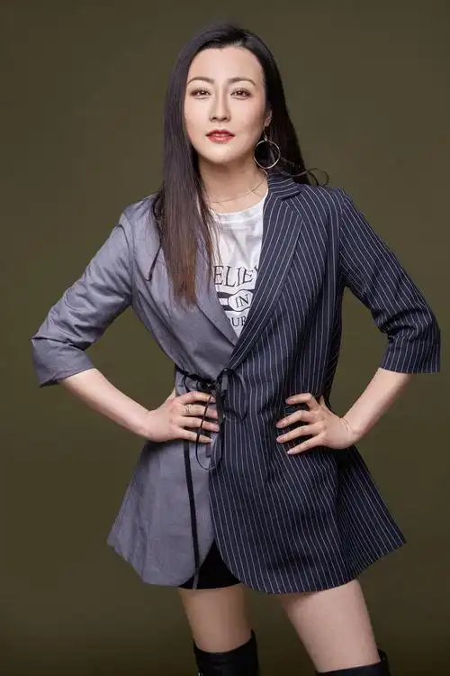 方贻萱 生活照基本信息编辑中文名方贻萱国籍中国职业演员代表作品